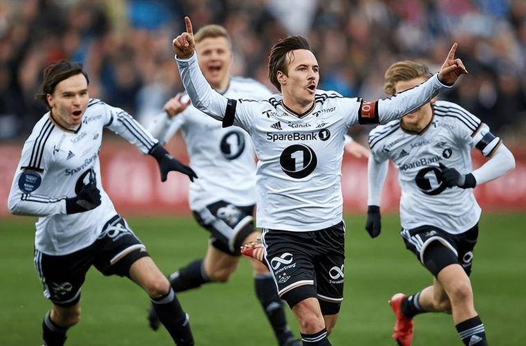 爱游戏体育中国-周日030 德甲 05-05 01:30 [7]美因茨 VS 法兰克福[3]