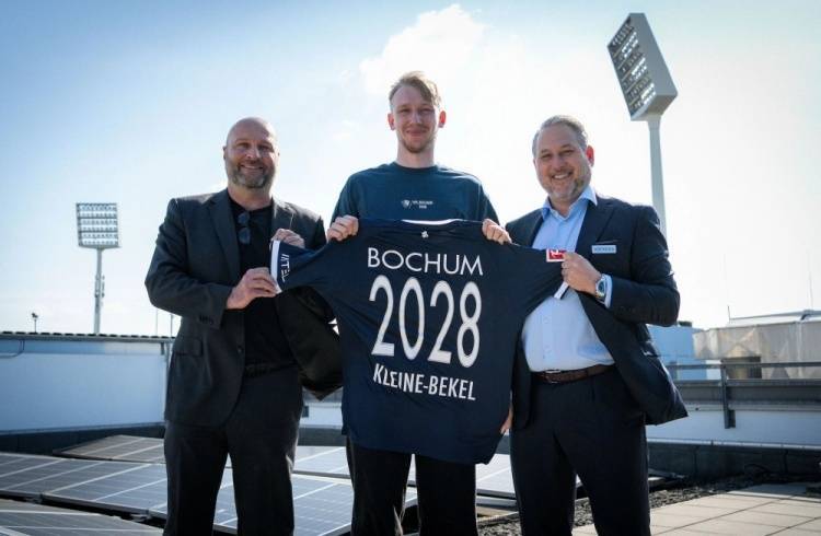 爱游戏体育app-官方：波鸿签下基尔中卫贝克尔，双方签约至2028年