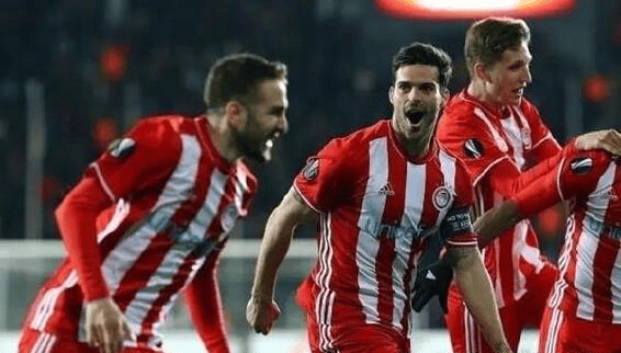 德甲对决前瞻：门兴格拉德巴赫 vs 沃尔夫斯