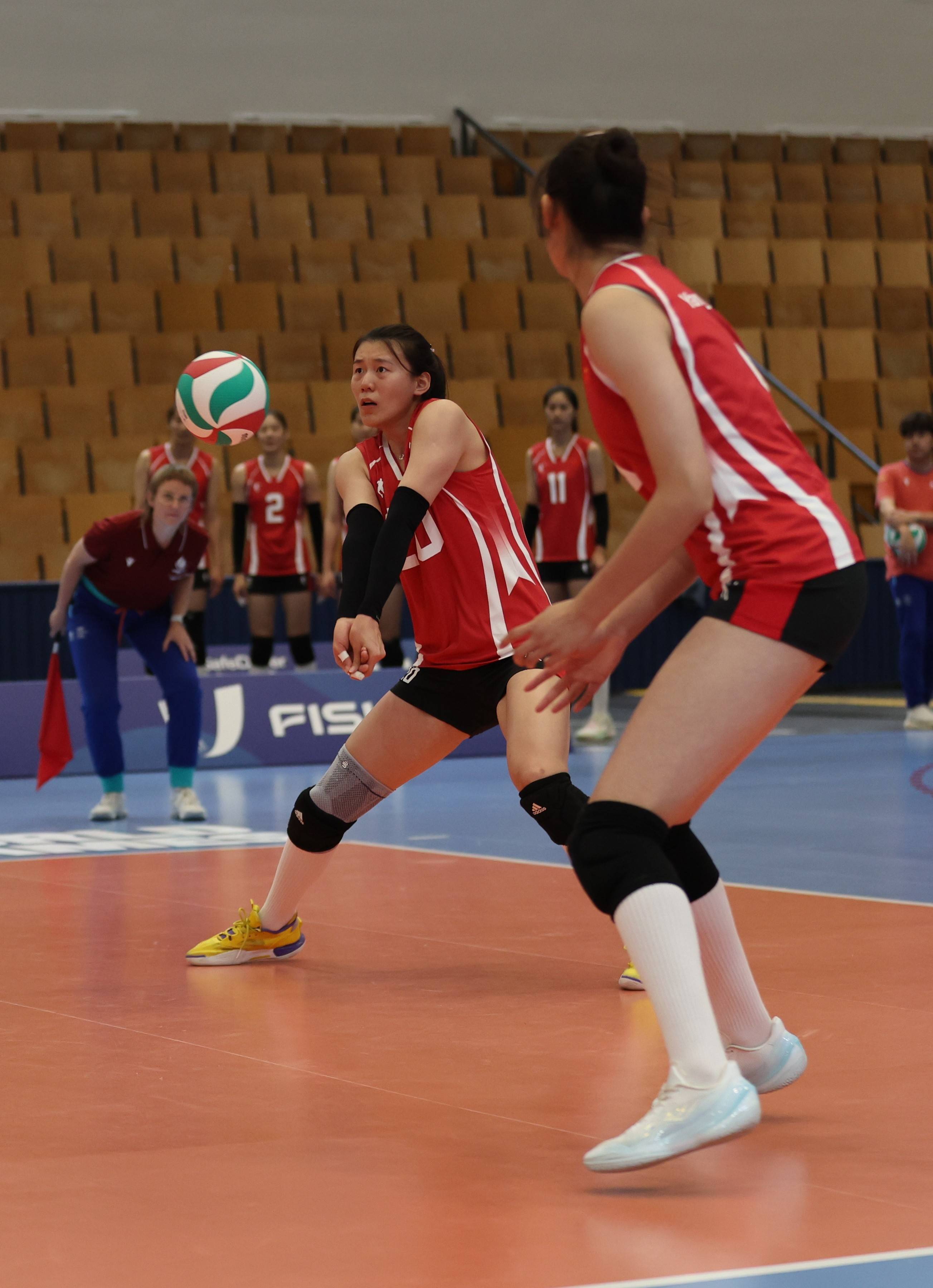 (体育)大运会——女排小组赛:中国队不敌德国队