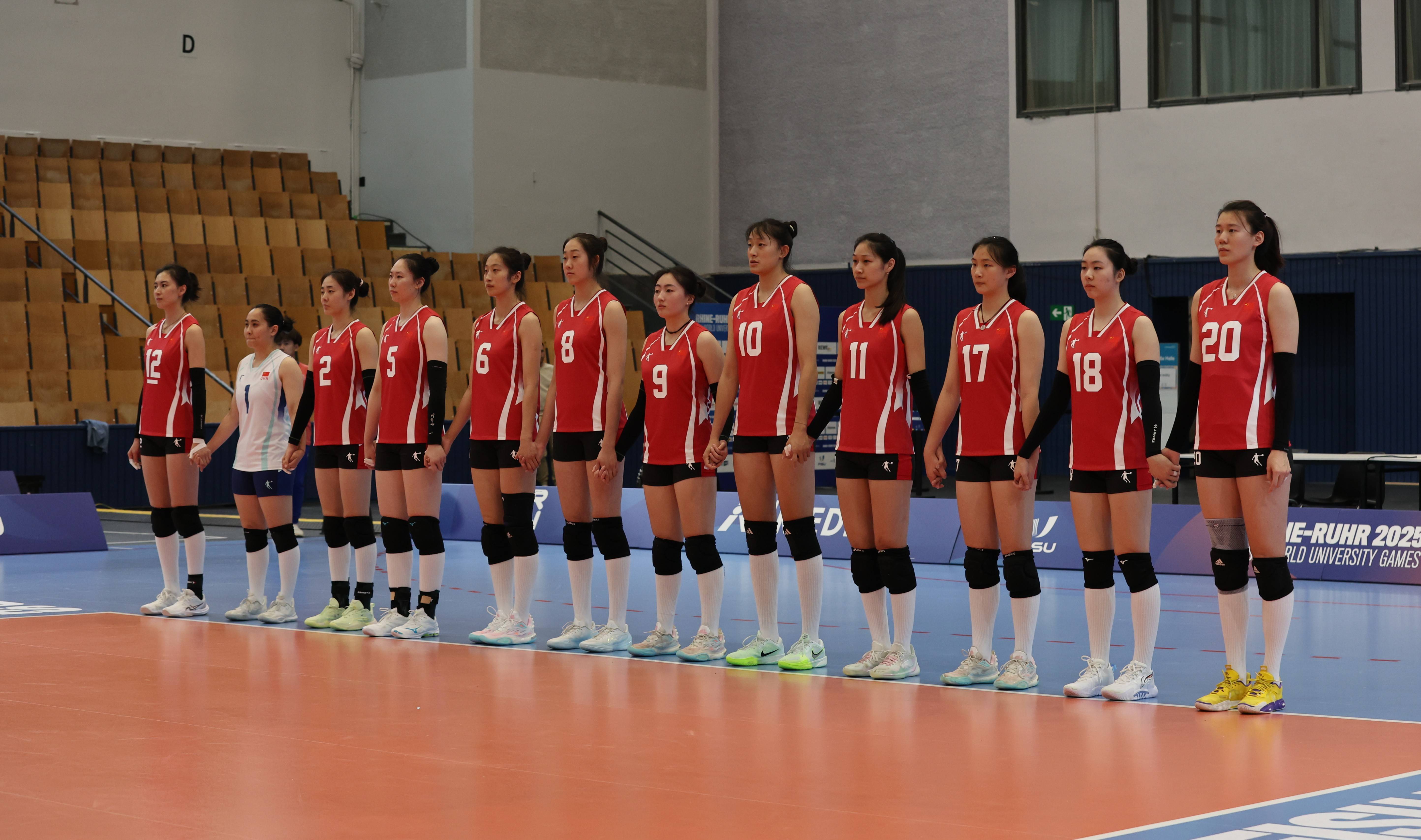 (体育)大运会——女排小组赛:中国队不敌德国队