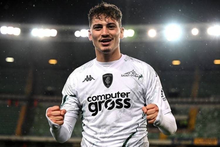 爱游戏-佩杜拉：佛罗伦萨有意引进国米前锋S-埃斯波西托