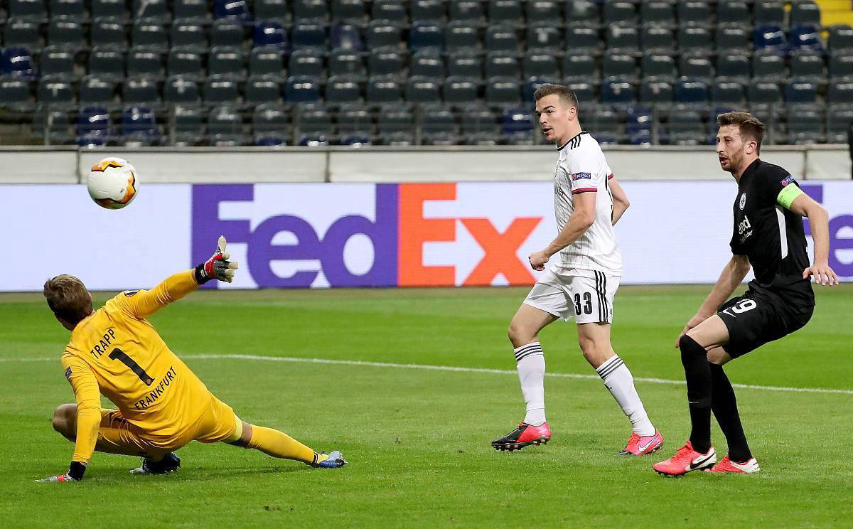 法兰克福主场迎战圣保利,战意十足冲击欧冠席位