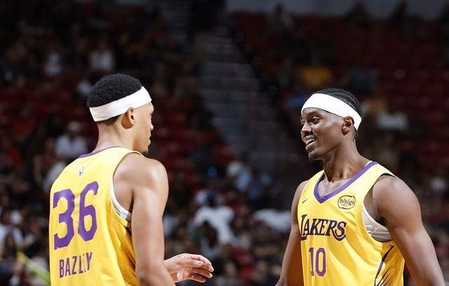 爱游戏体育官网-重磅！官宣：洛杉矶湖人正式签下26+12内线悍将