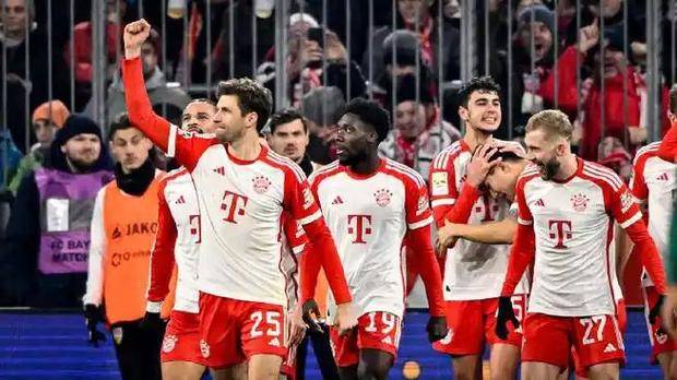 拜仁慕尼黑客场大胜云达不来梅