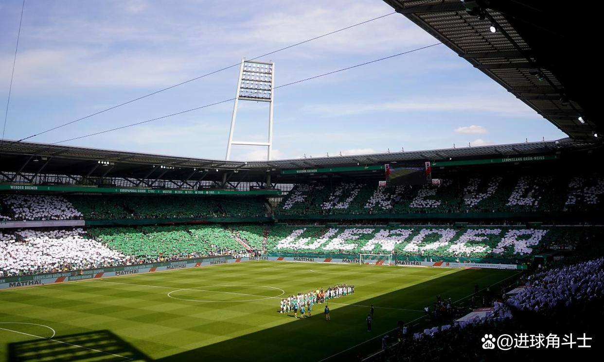 爱游戏体育网址-云达不来梅战术季前观察：阵痛期的换帅与未完成的拼图