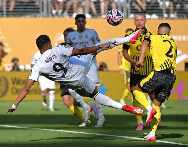 爱游戏体育官网-世俱杯｜皇家马德里晋级四强