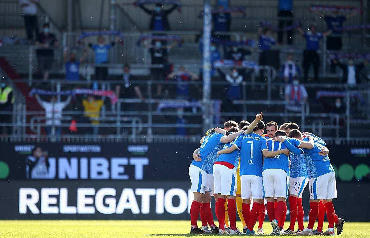 爱游戏体育官网-升班马比勒菲尔德力争连胜！降班马荷尔斯泰因基尔面临挑战！