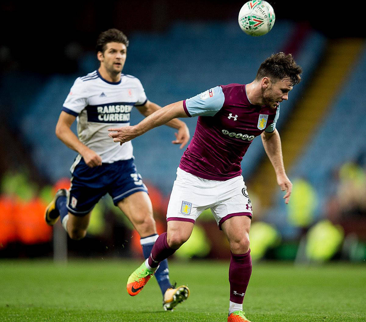 爱游戏体育-布伦特福德能否逆袭？阿斯顿维拉上赛季双杀对手！