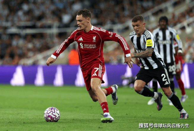 爆冷!利物浦3-2战胜十人纽卡斯尔联,英超开赛两连胜