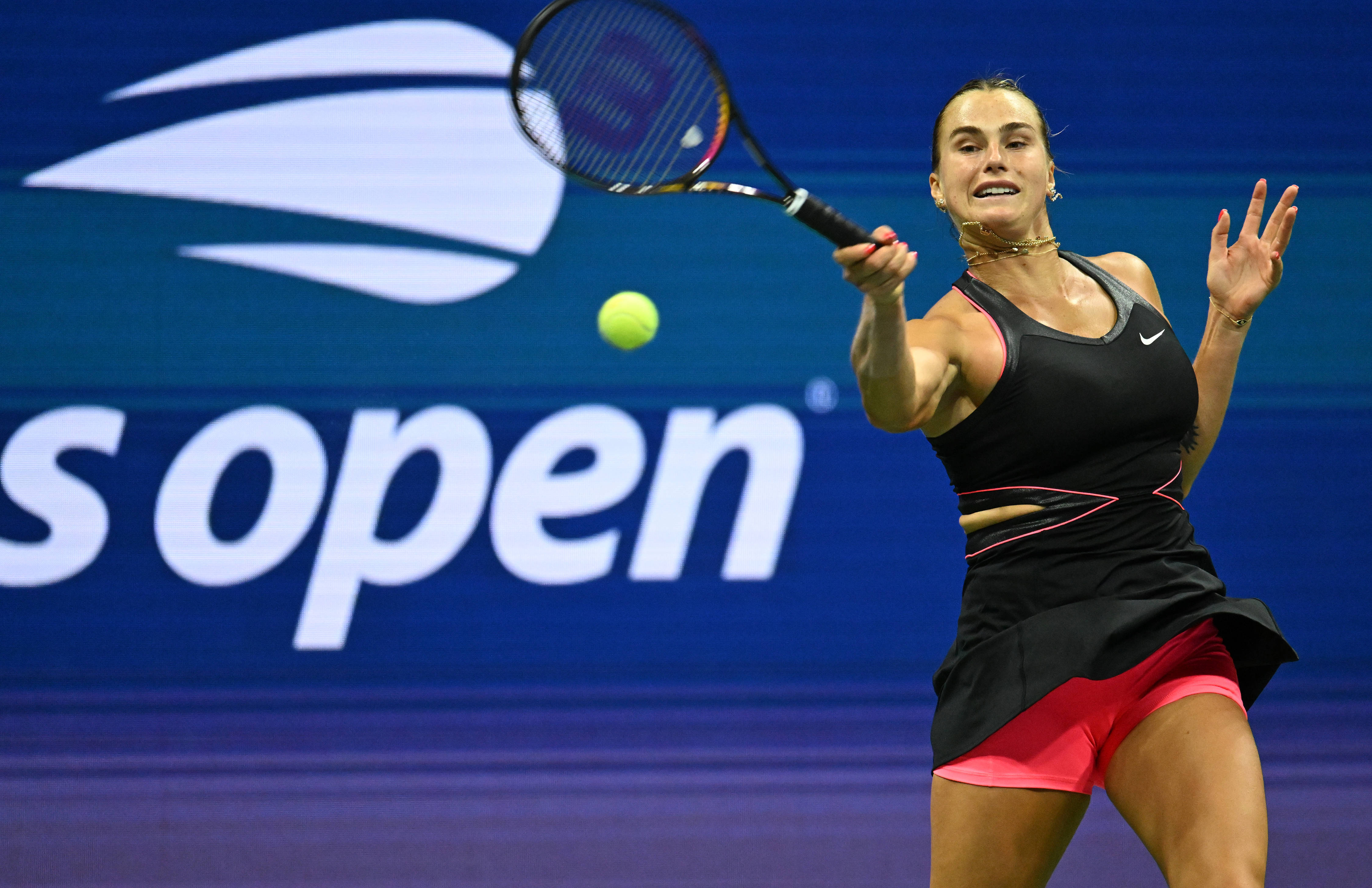 （体育）网球——美网：萨巴伦卡晋级