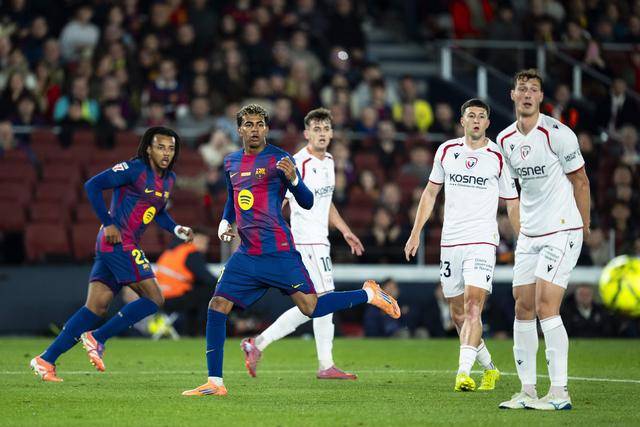 西甲｜巴塞罗那胜奥萨苏纳