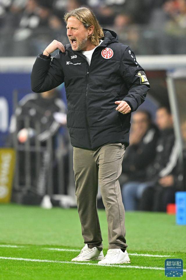 德甲丨法兰克福胜美因茨