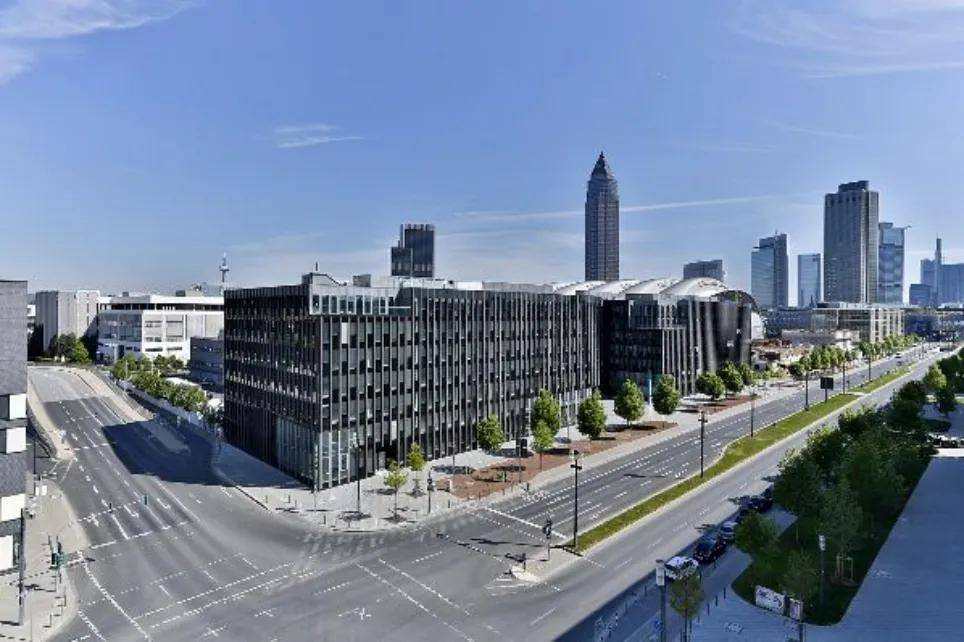 德国法兰克福一座展会旁的园区，是如何做到20年持续生长的？